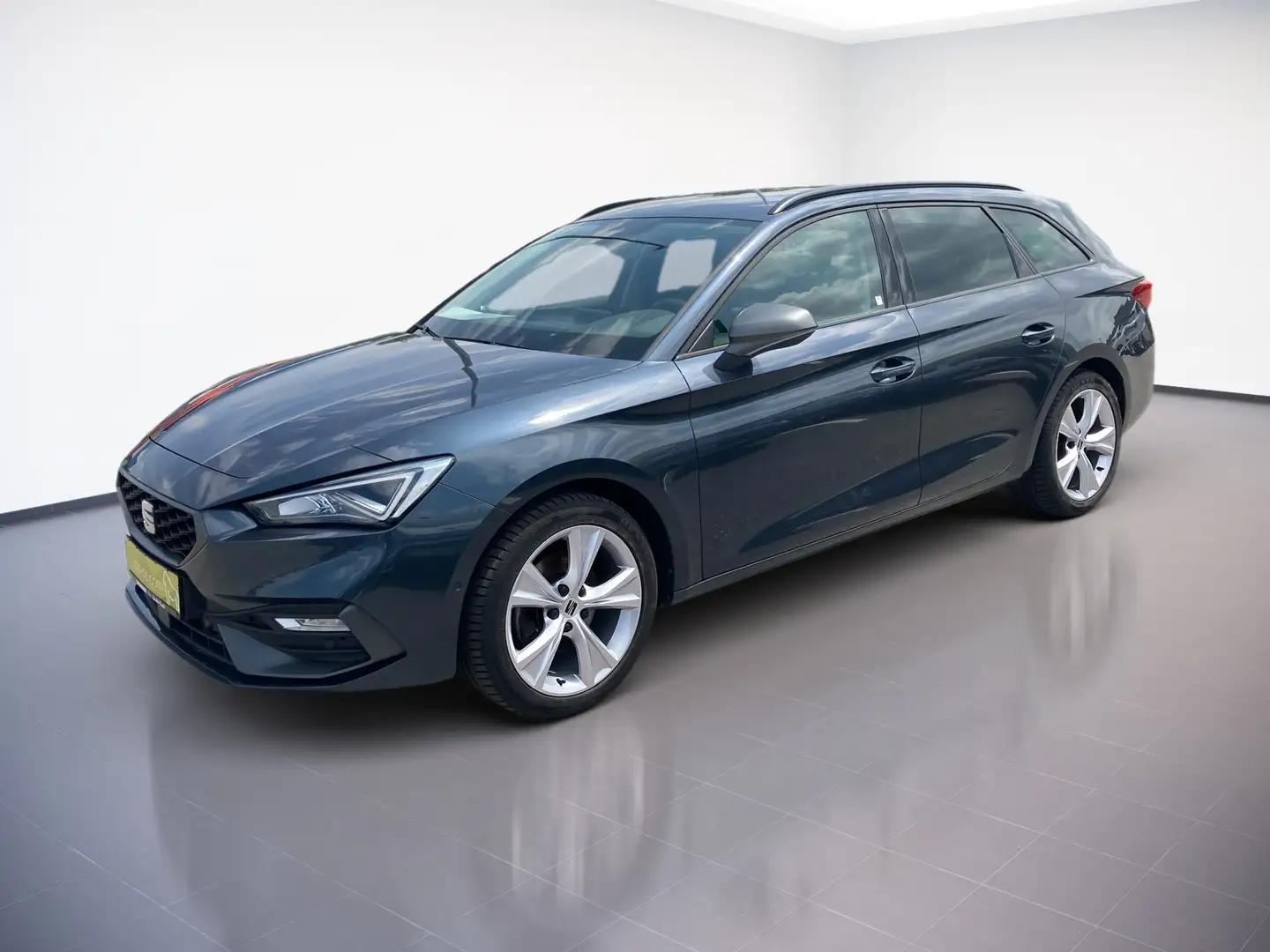 SEAT Leon ST FR 1.5eTSI 150PS DSG LED.KAMERA.ACC.NAVI.SHZG Gris - 2