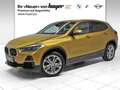 BMW X2 sDrive18d Advantage Plus Navi LED Shz RFK Gelb - thumbnail 1