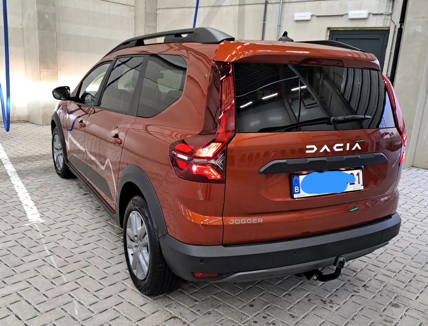 Dacia Jogger TCe 110 Expression City Pack Terracotta-bruin Rood - 2