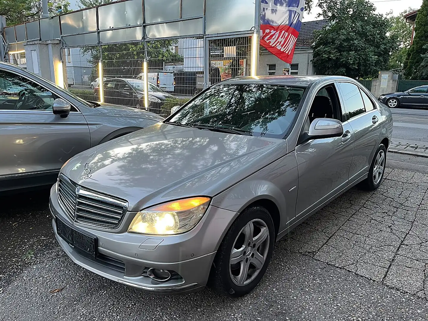 Mercedes-Benz C 220 Classic CDI Aut. -EXPORT/BASTLER- Braun - 2