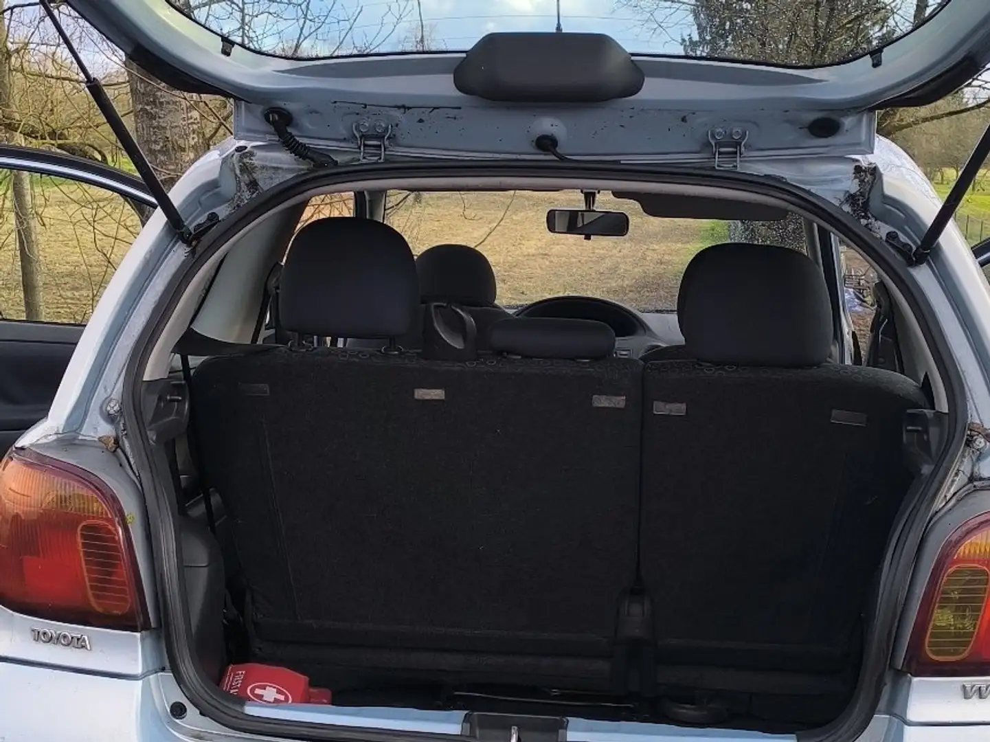 Toyota Yaris 1.0 Sol - 1