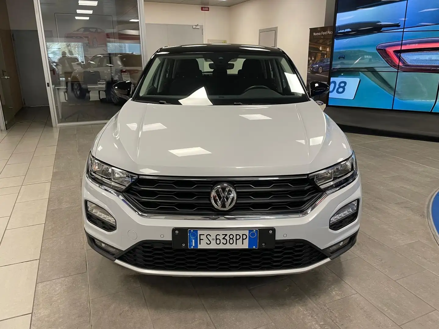 Volkswagen T-Roc 1.0 benzina 115cv.  Style , Km 73.000  CERTIFICATI Bianco - 2
