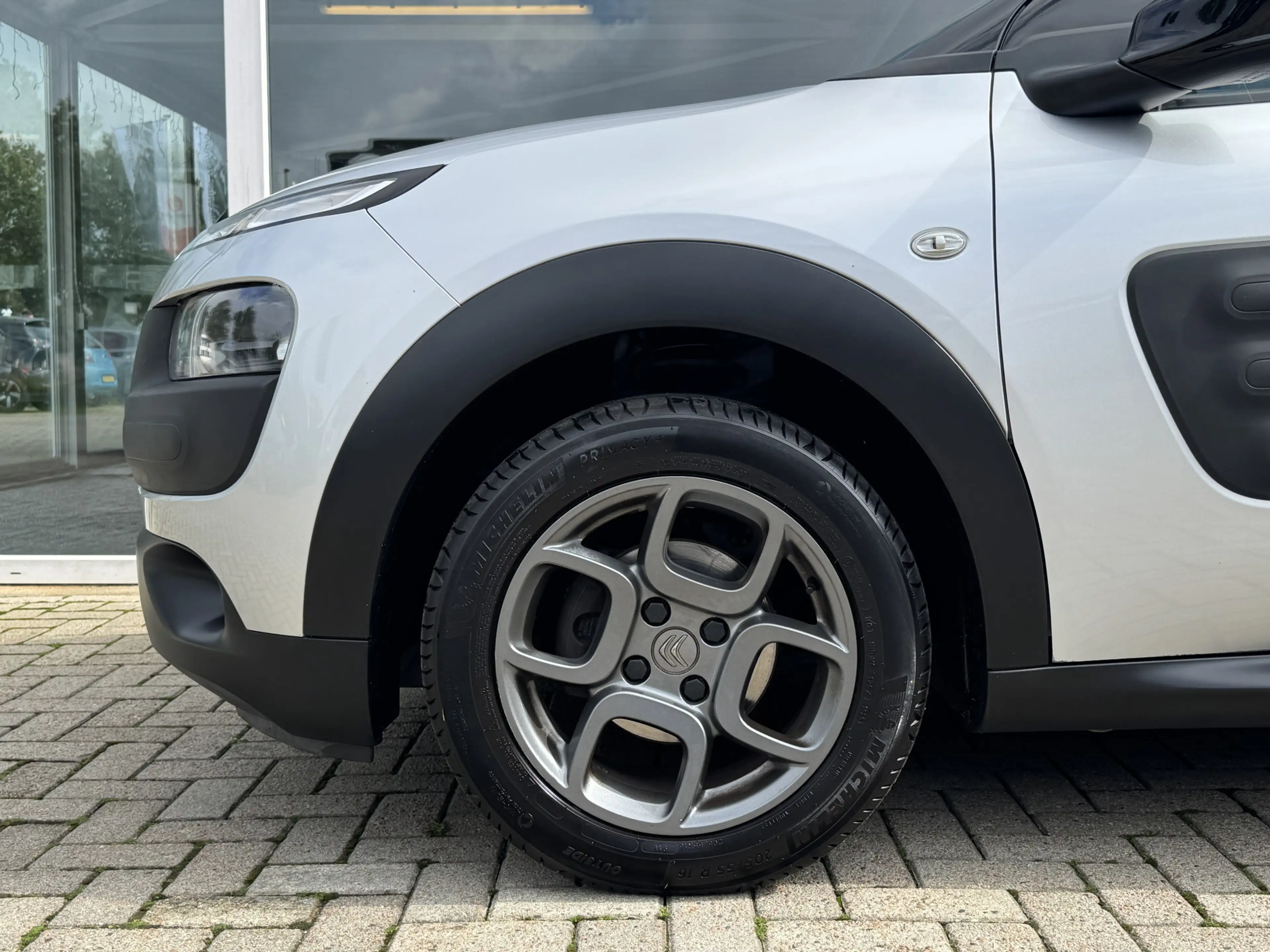 Citroen C4 Cactus 1.2 PureTech Shine Camera / Pdc / Lmv — photo 10