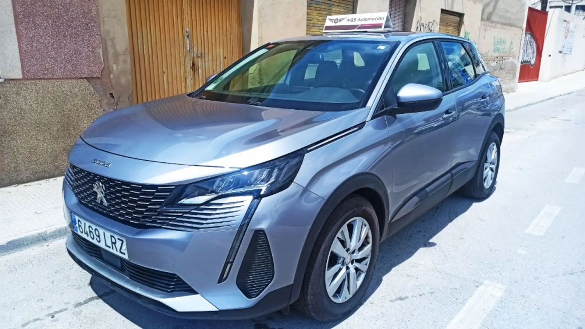 Peugeot 3008 1.5BlueHDi Active Pack S&S 130 Gris - 1