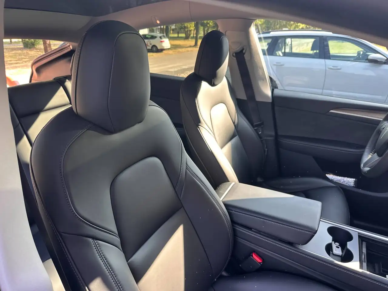 Tesla Model Y Long Range Dual Motor awd, миниатюра 7