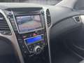 Hyundai i30 1.6 Navigation/Sitzheizung/RückfKam./Alu Schwarz - thumbnail 10
