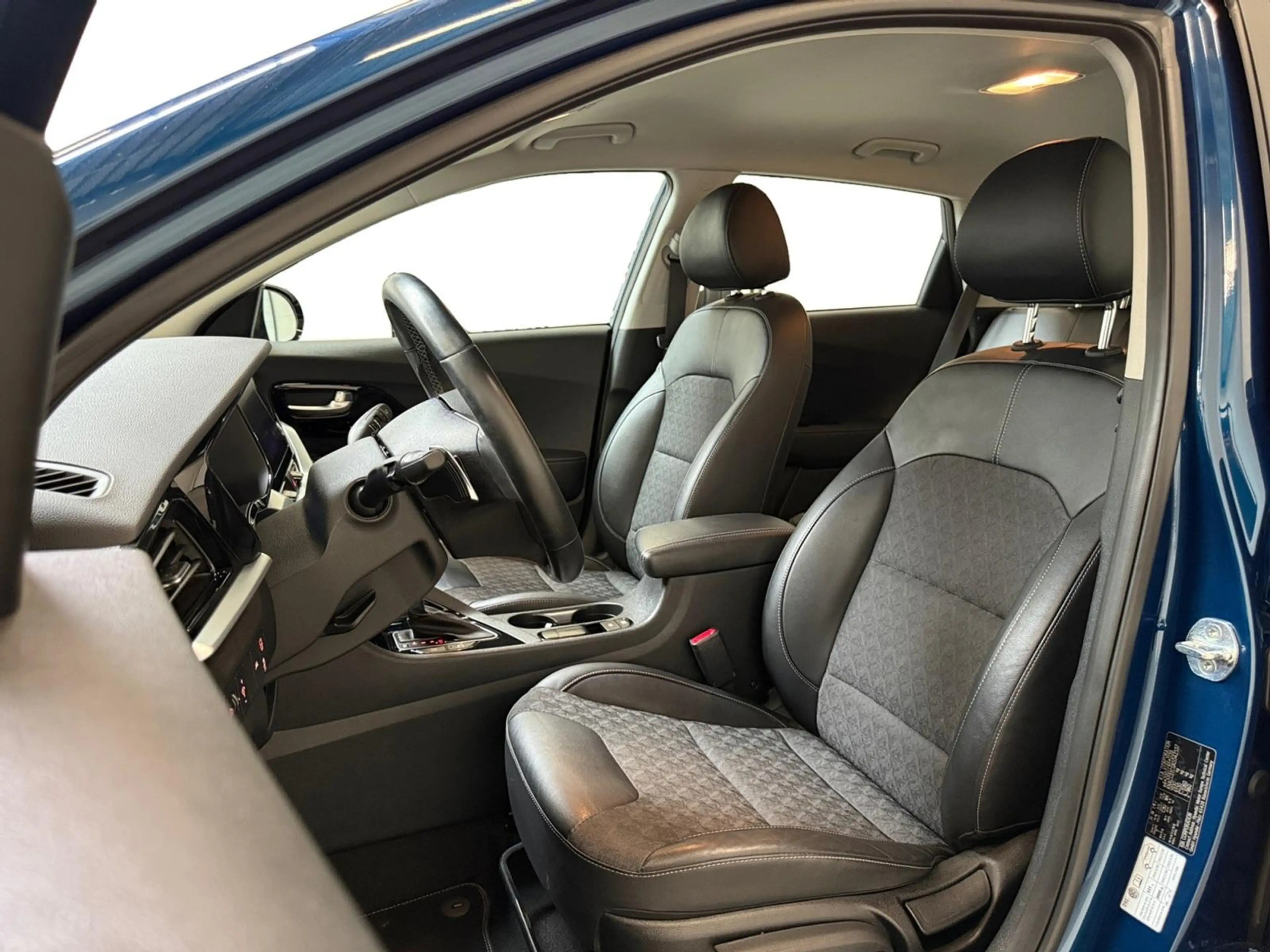 Kia Niro 1.6 GDi Hybrid DynamicLine I Trekhaak I Navi I Cru — photo 11