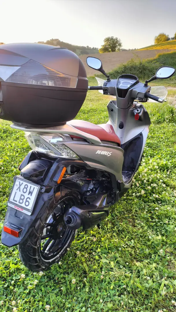 Kymco People 50 siva - 2