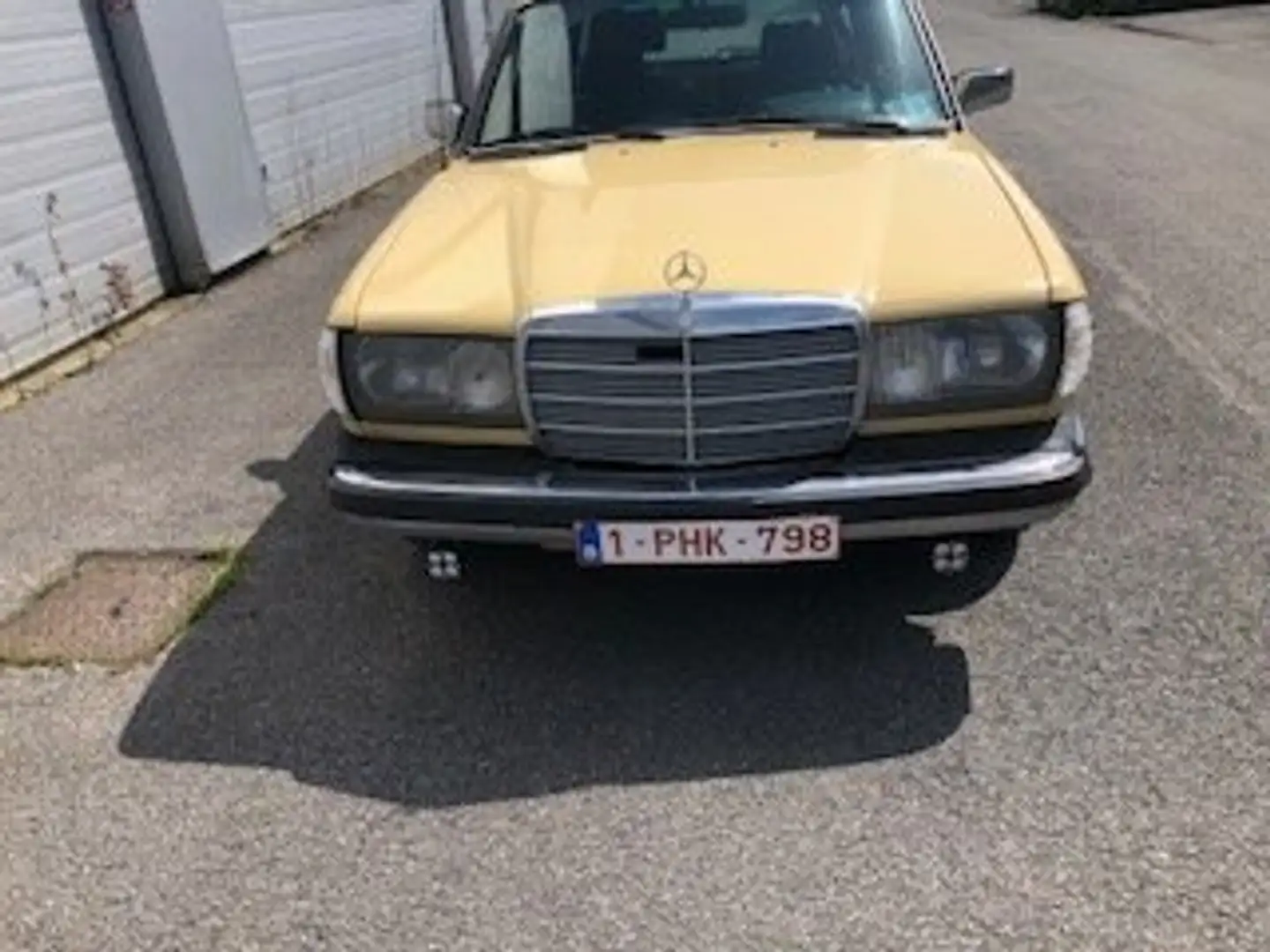 Mercedes-Benz 300 300 TD Galben - 2