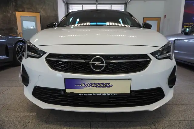 Opel Corsa view 2