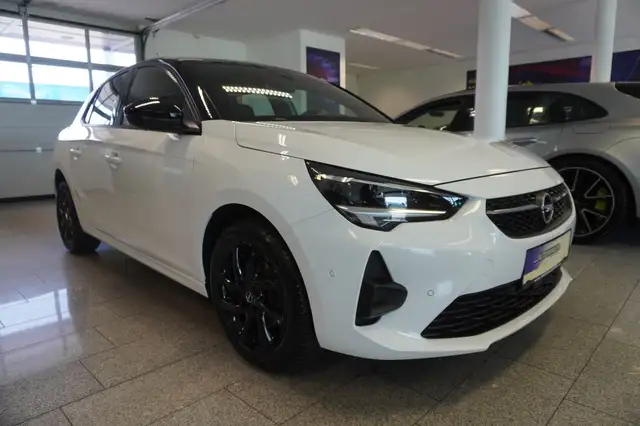 Opel Corsa view 3