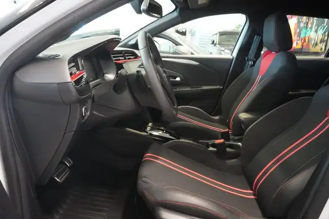 Opel Corsa view 8