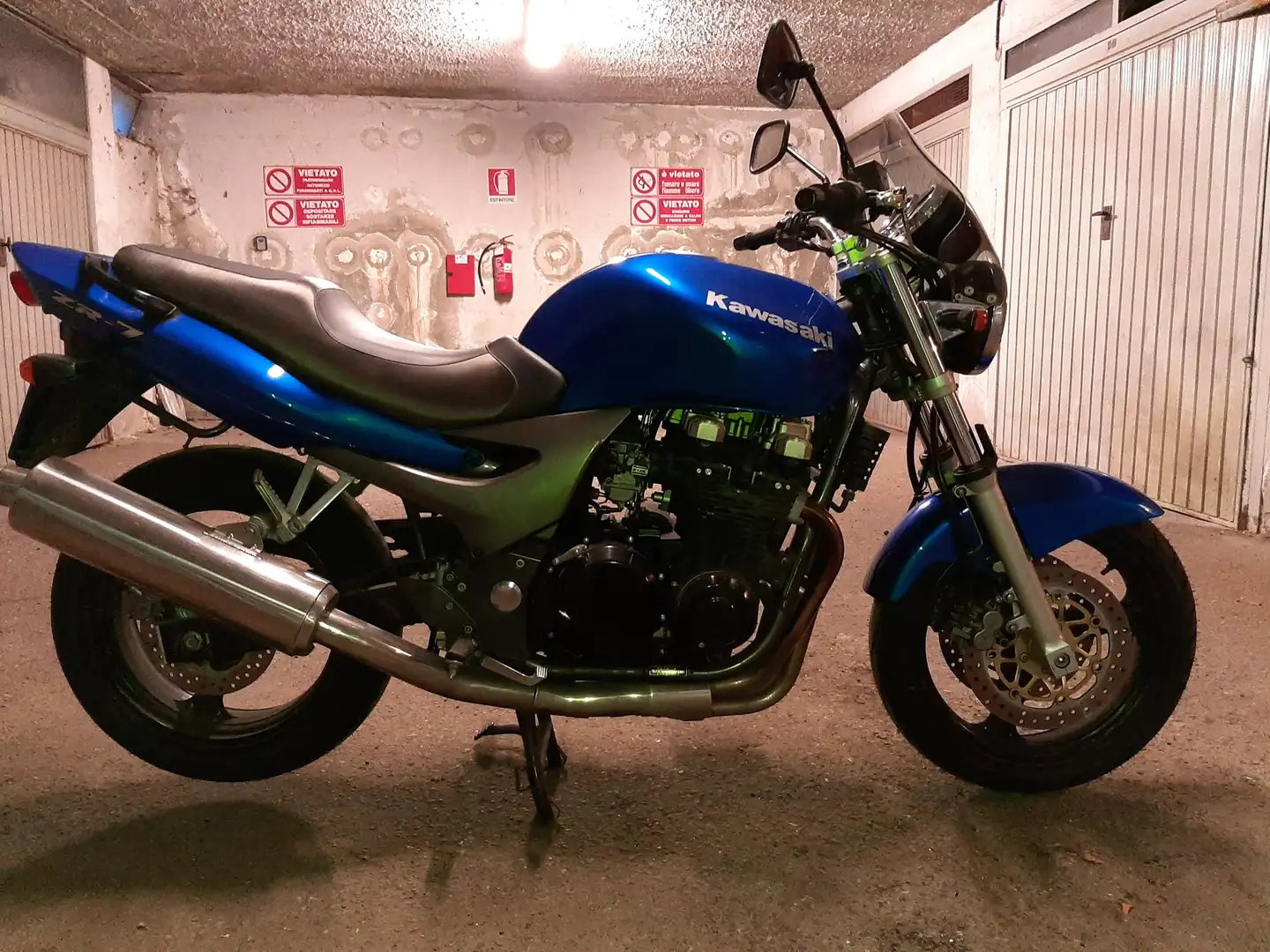 Kawasaki ZR - 7 Blu/Azzurro - 1