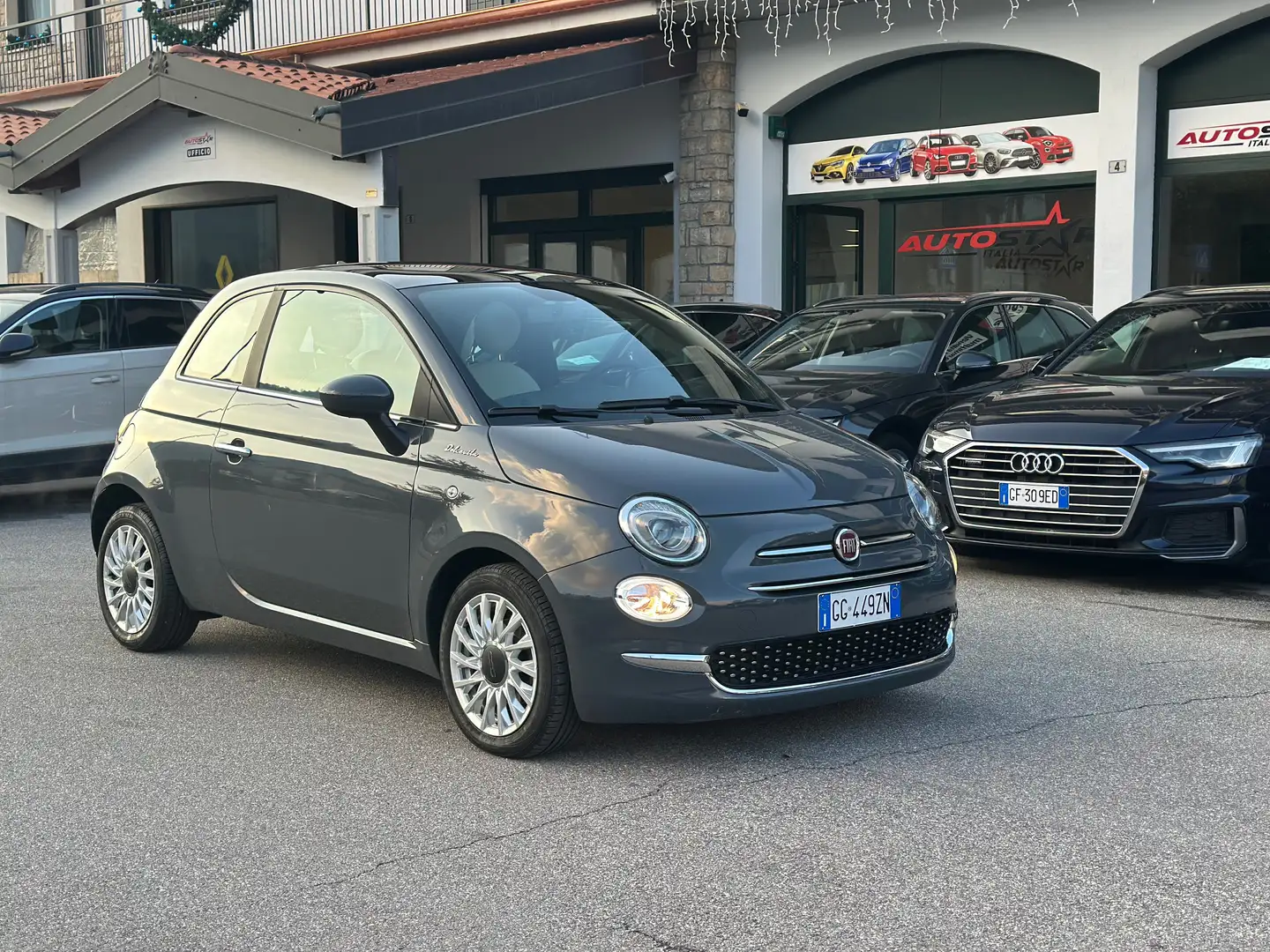Fiat 500 500 III 1.0 hybrid Dolcevita 70cv Grijs - 1