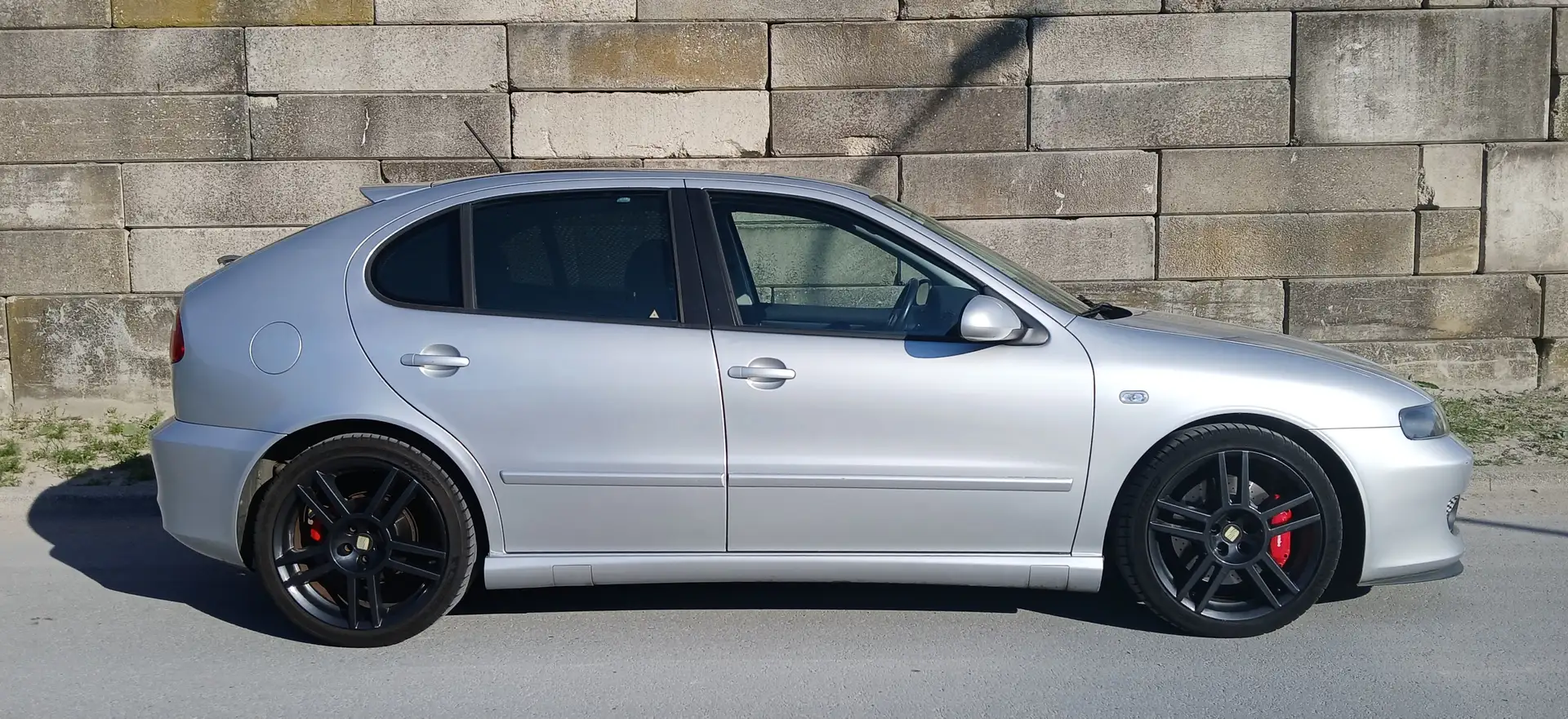 SEAT Leon Leon 2.8 V6 Topsport 4 Zilver - 1