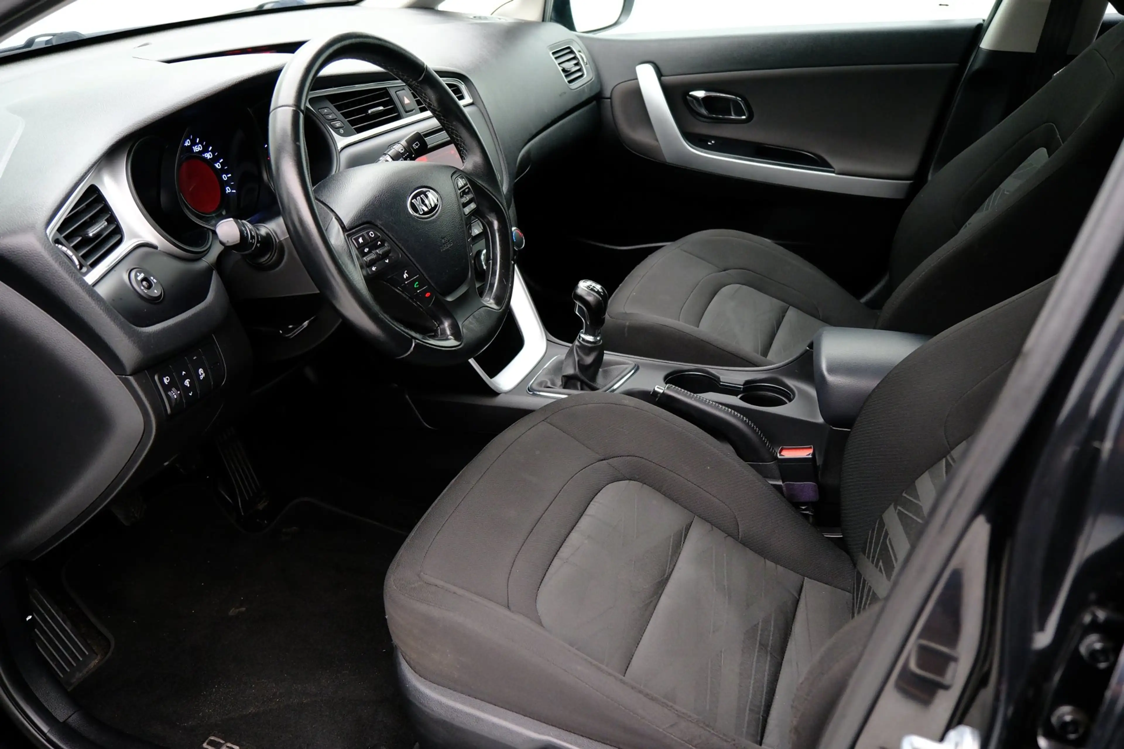 Kia Ceed SW / cee'd SW Sportswagon 1.0 T-GDi ComfortLine Airco|Cruise|Tre — photo 2