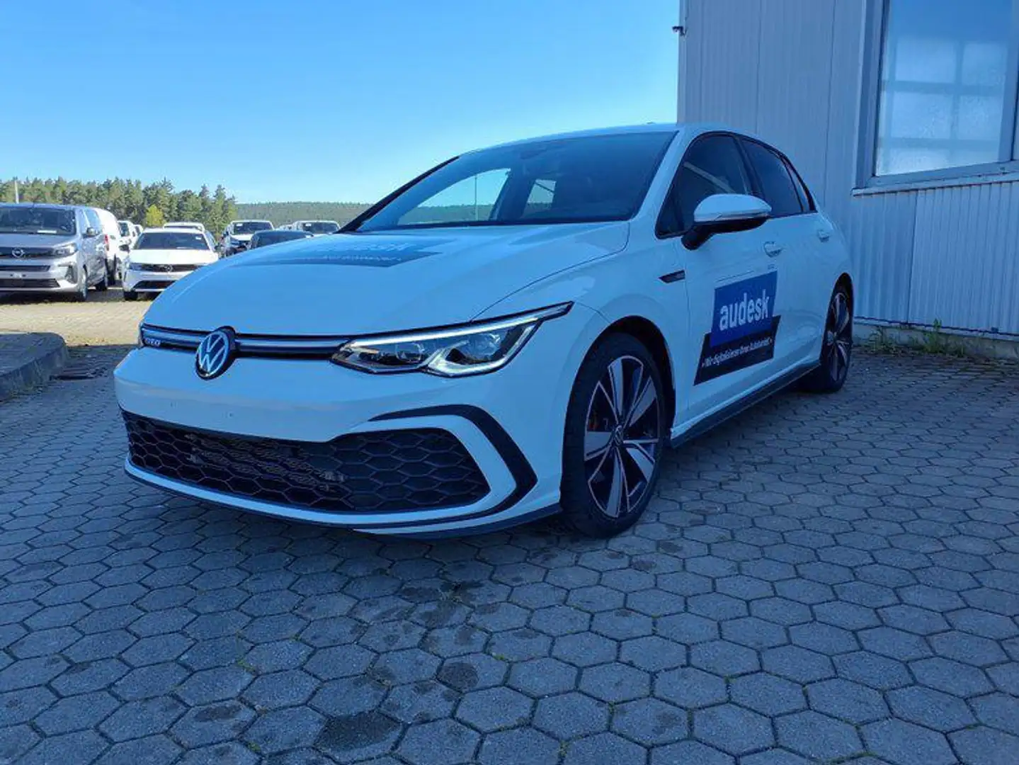 Volkswagen Golf GTD 2.0 TDI 7-Gang-DSG 147 kW (200 PS), Automatik Weiß - 2