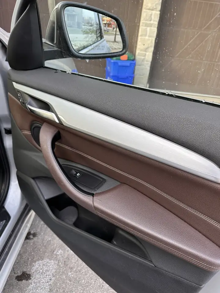 BMW X1 снимка BMW X1