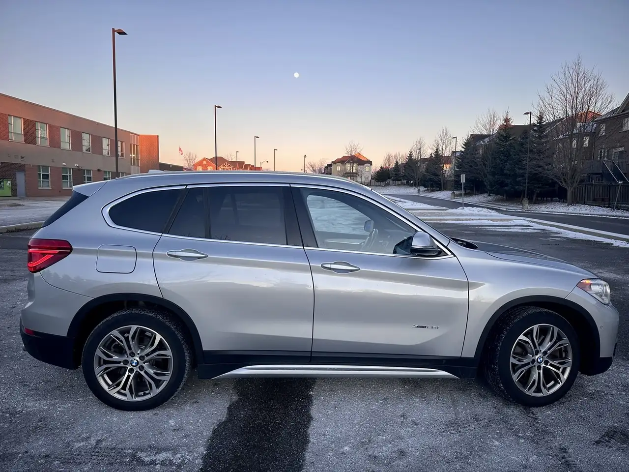 BMW X1 снимка BMW X1