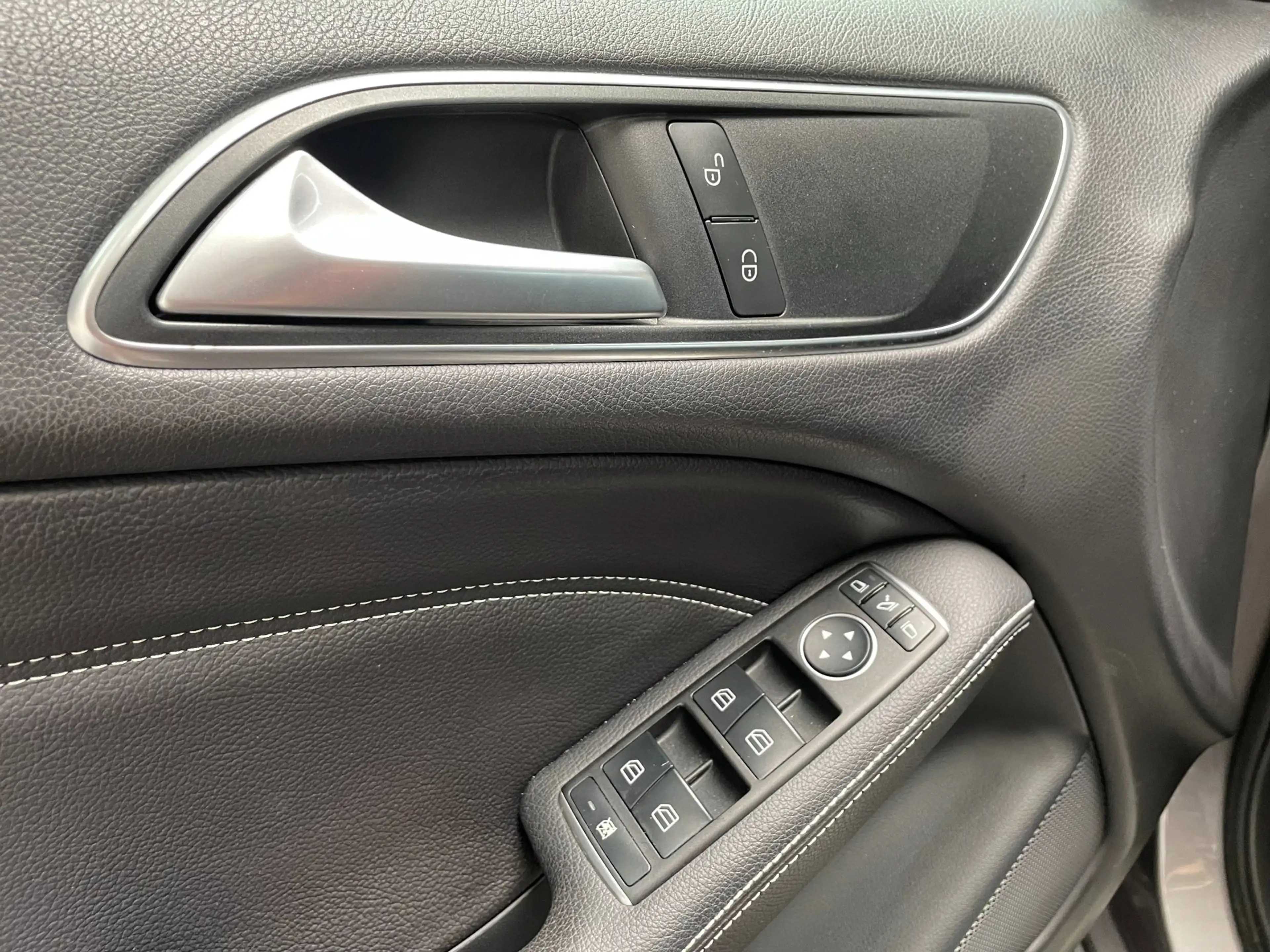 Mercedes-Benz B 220 4Matic Ambition — photo 8