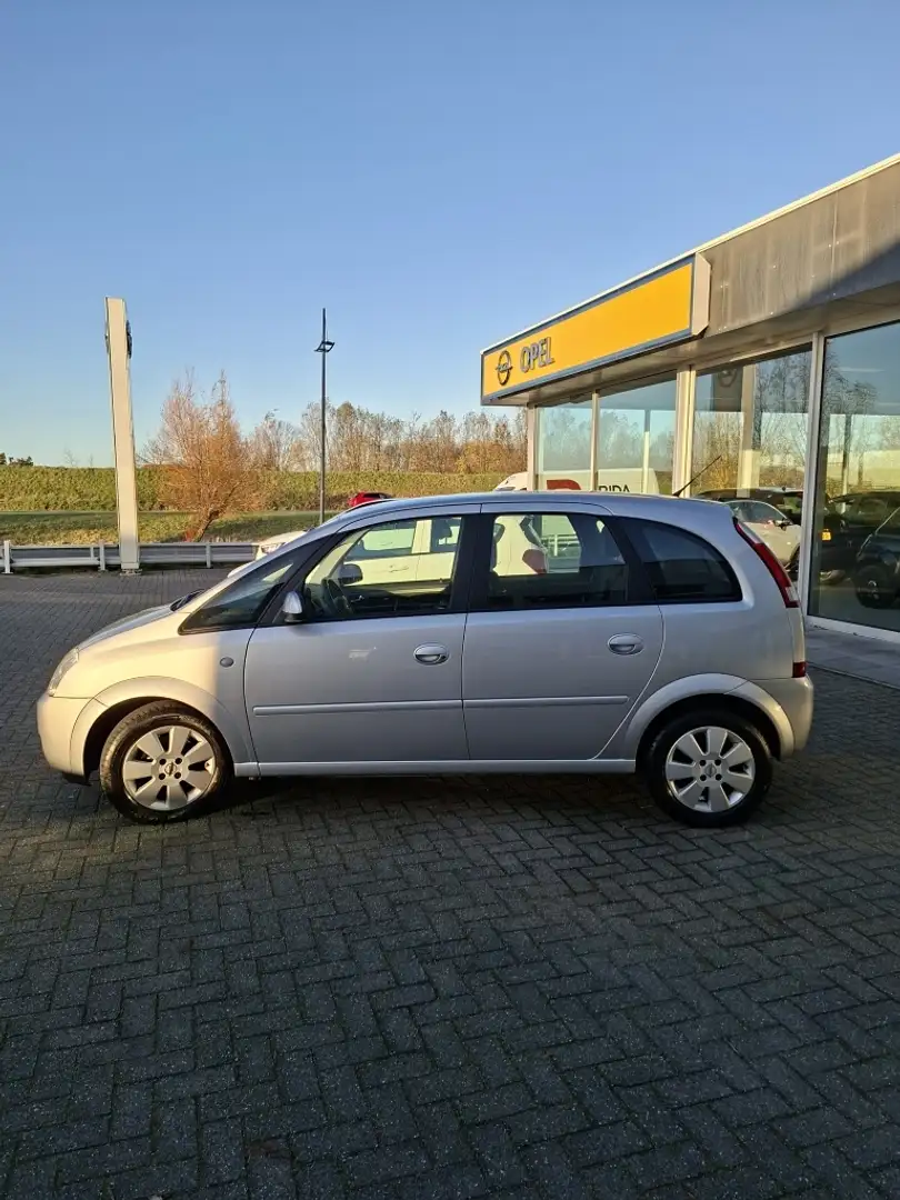 Opel Meriva 1.6-16V Cosmo Grijs - 2