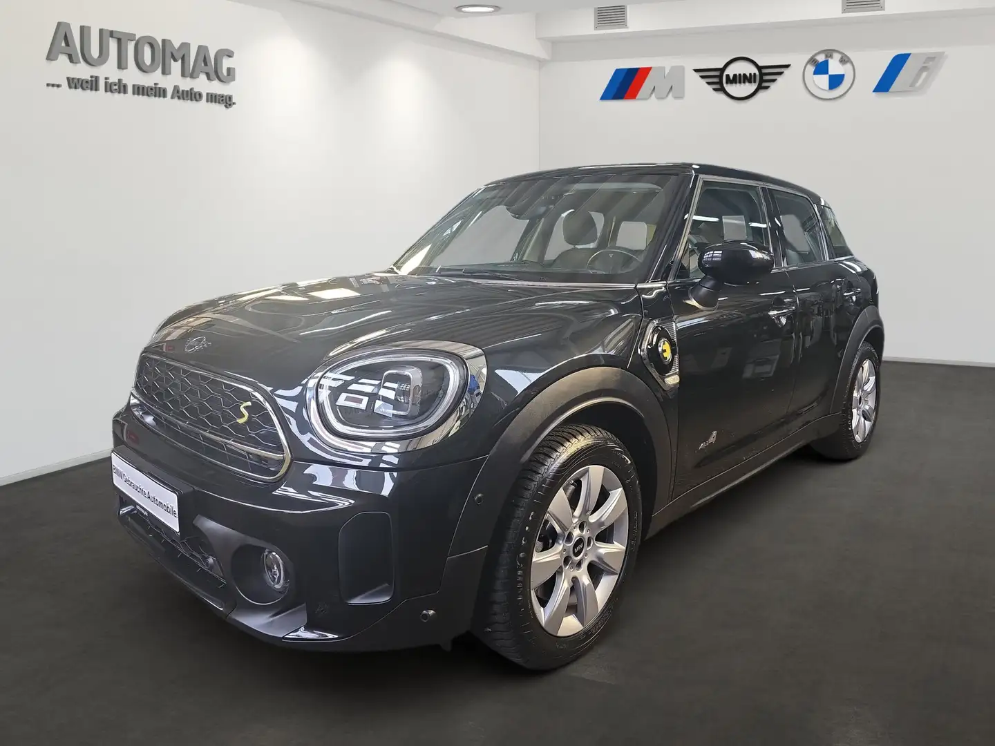 MINI Cooper SE Countryman Cooper SE ALL4 Panoramadach*HeadUp*Harman/Kardon*P Schwarz - 1