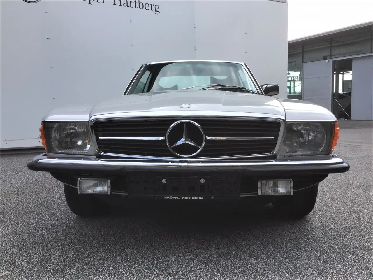 Mercedes-Benz 350 SLC R107, foto 3