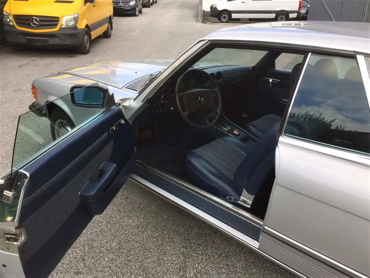 Mercedes-Benz 350 SLC R107, foto 8