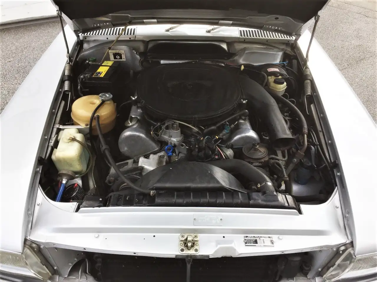 Mercedes-Benz 350 SLC R107, foto 11