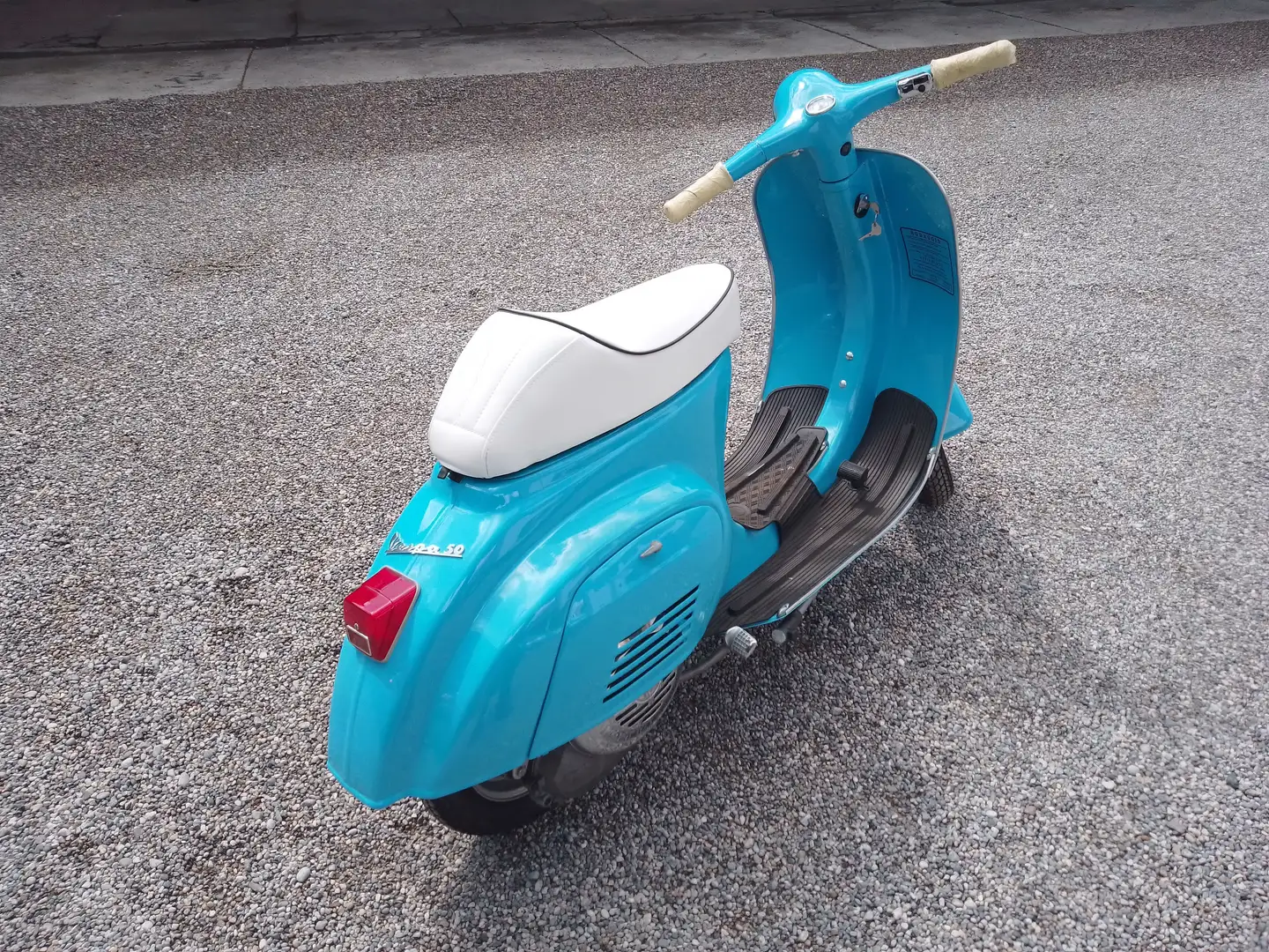 Vespa 50 Azul - 2