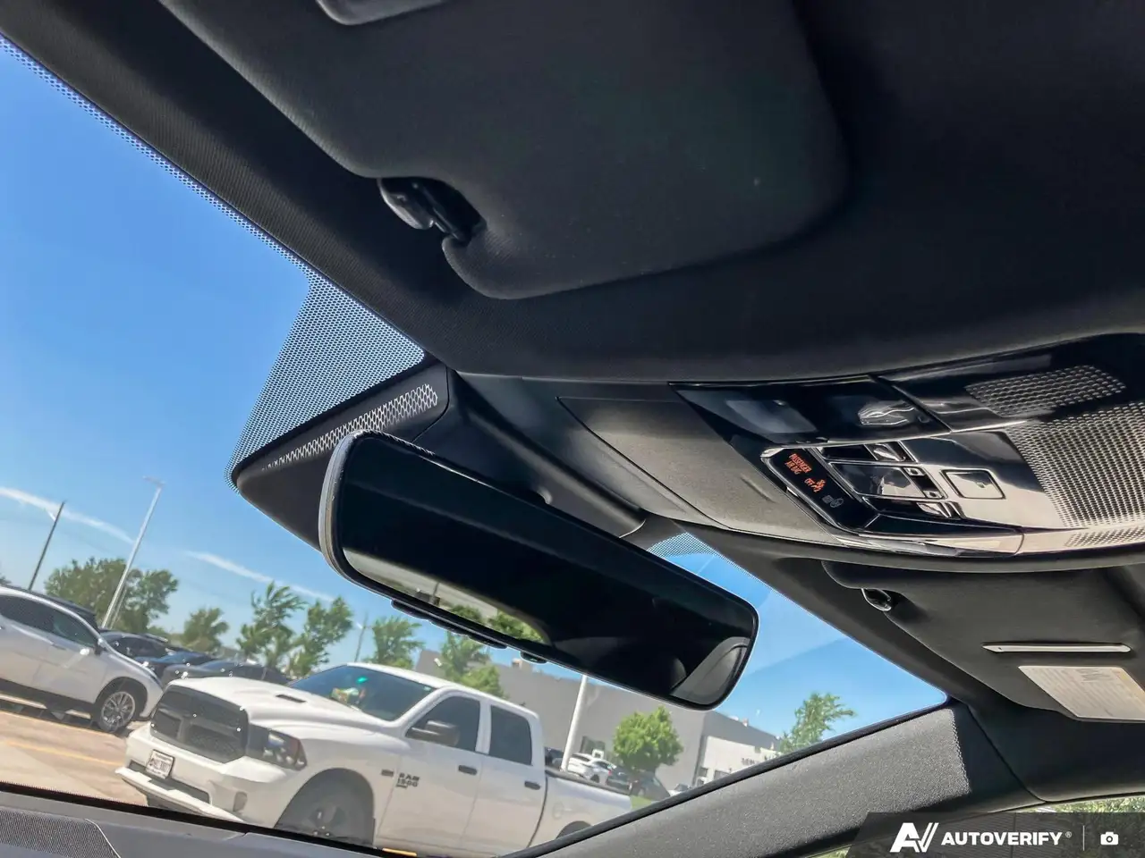 Lexus NX снимка Lexus NX