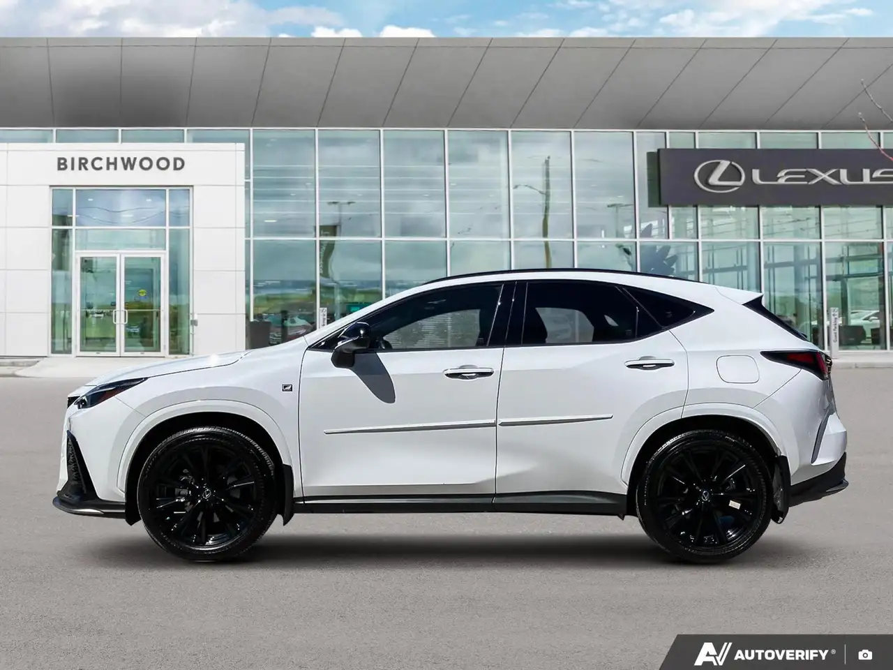 Lexus NX снимка Lexus NX