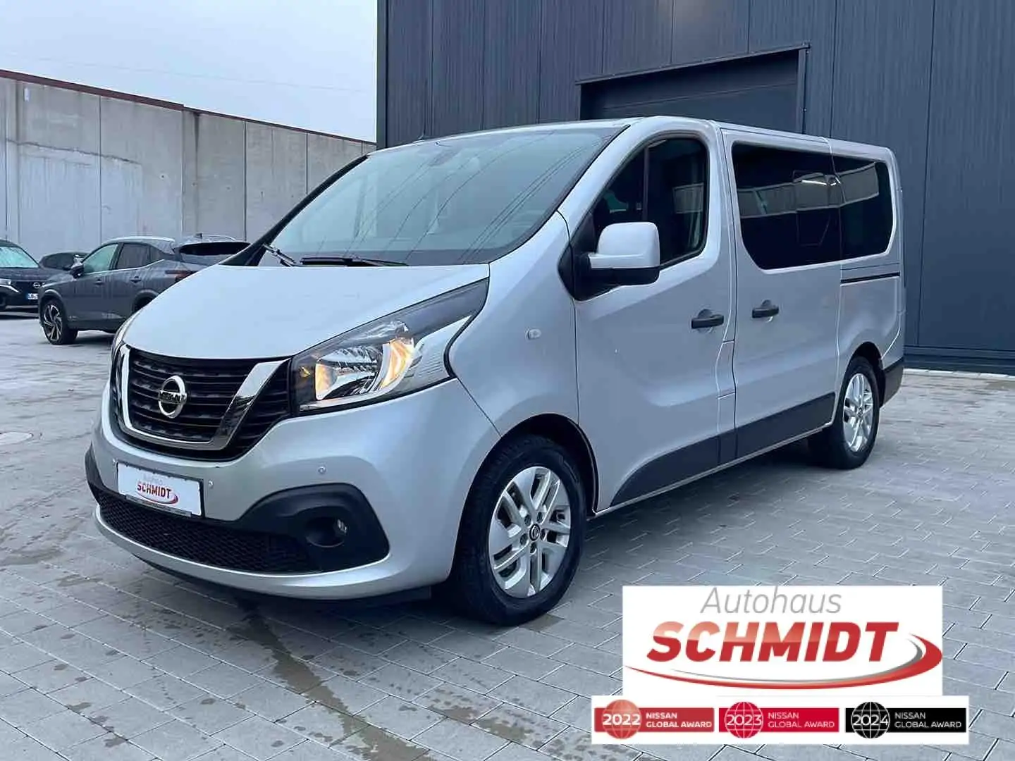 Nissan NV300 dCi170 DCT Premium Navi/AHK/9 Sitze Zilver - 1