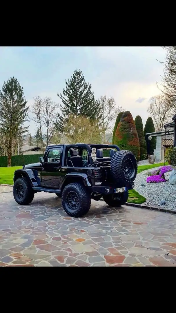 Jeep Wrangler 2.8 crd Sahara auto - 1