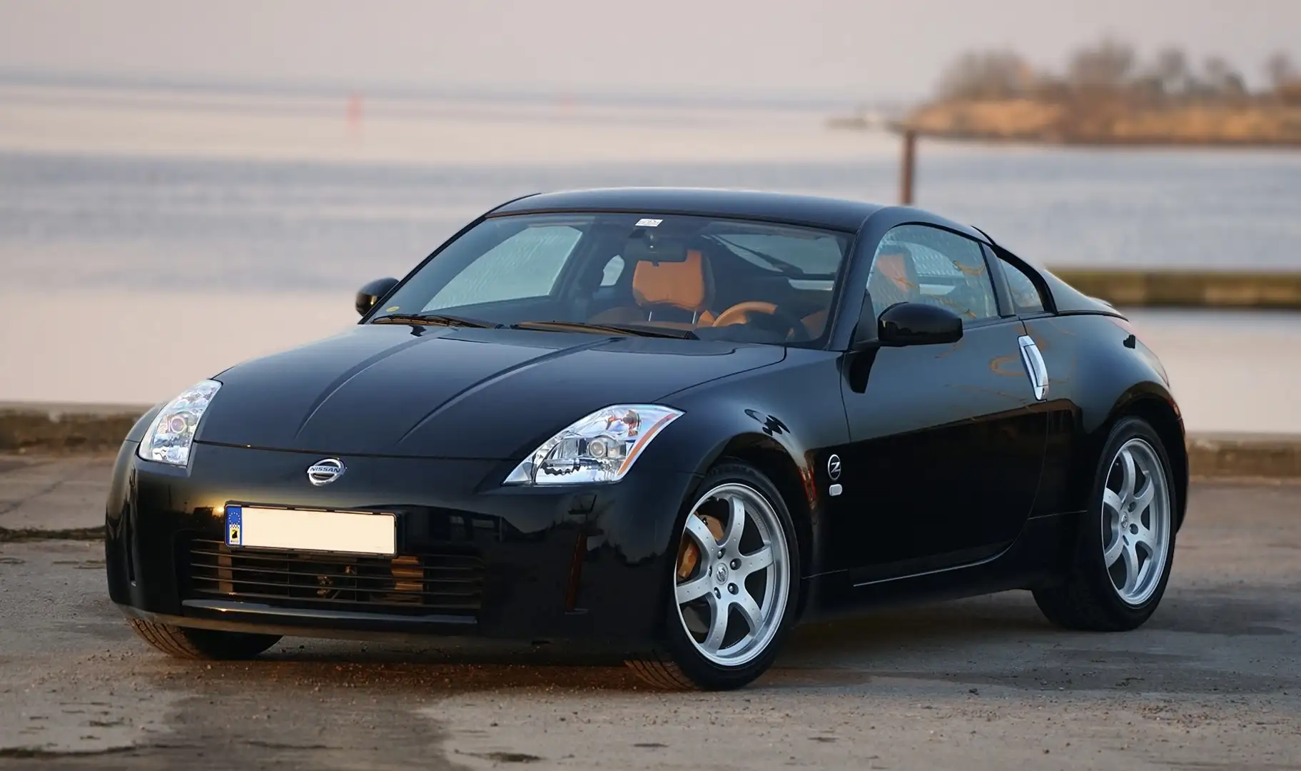 Nissan 350Z Track Edition 8000 kms like new !!! - 1