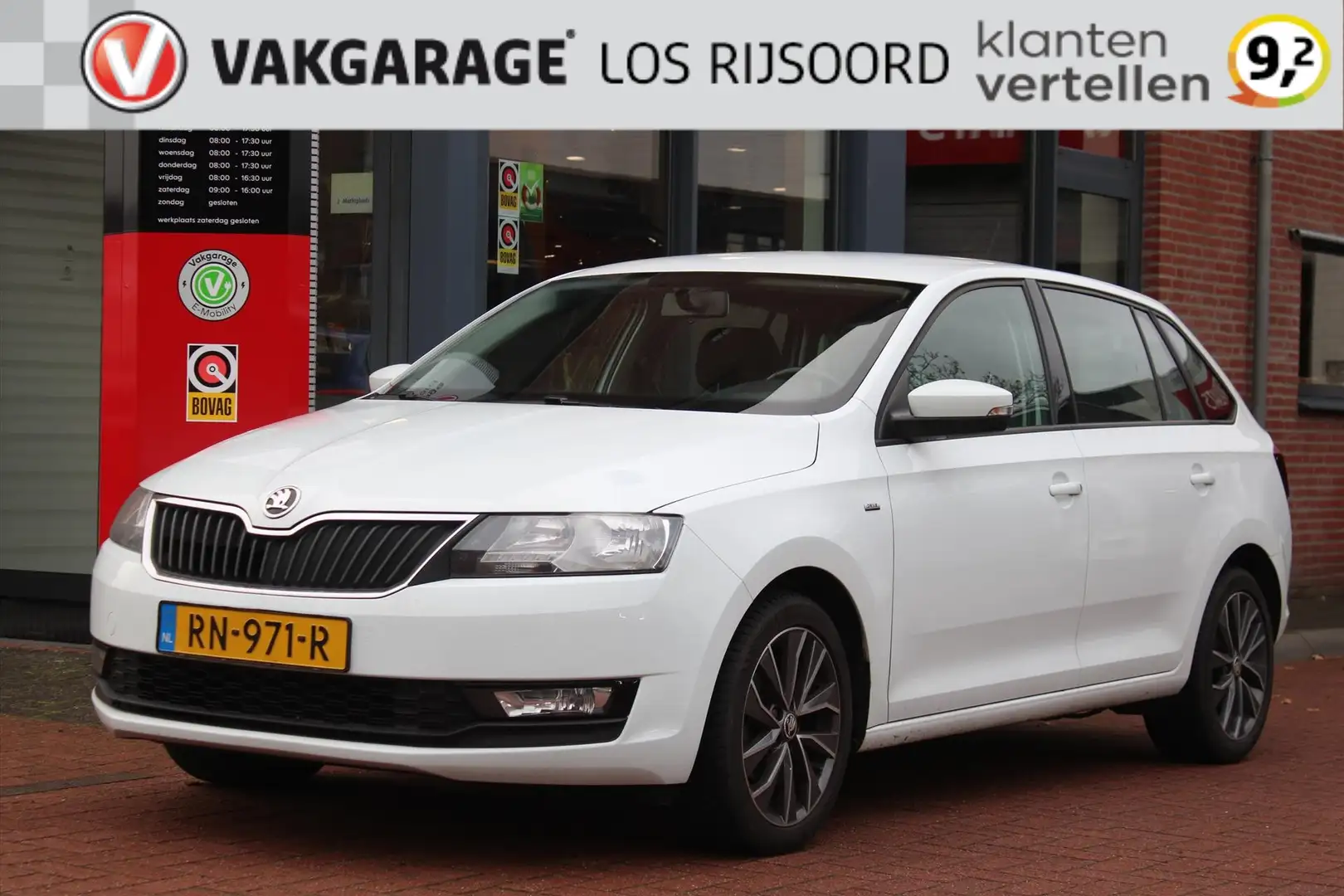 Skoda Rapid/Spaceback 1.0 TSI DSG *Drive* | Trekhaak | Carplay | Cruis C Wit - 1