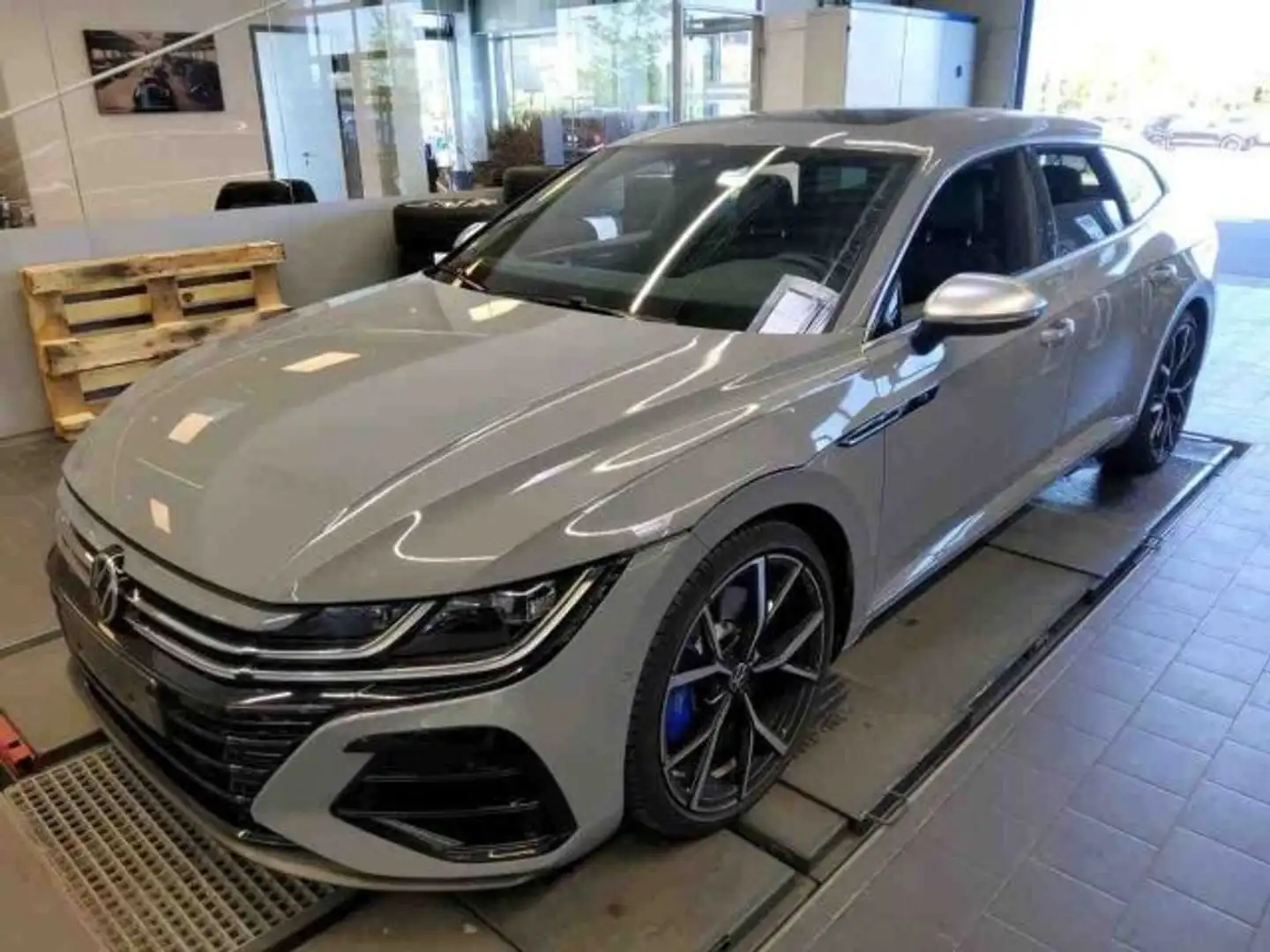 Volkswagen Arteon R LM20 PANO AHK IQ.LIGHT Grau - 2