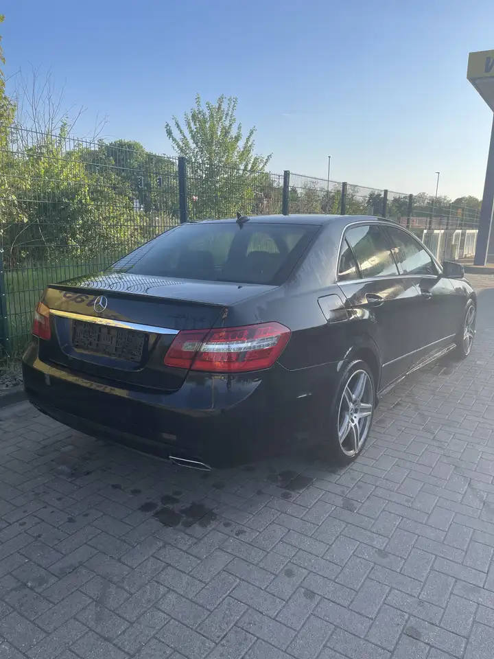 Mercedes-Benz E 250