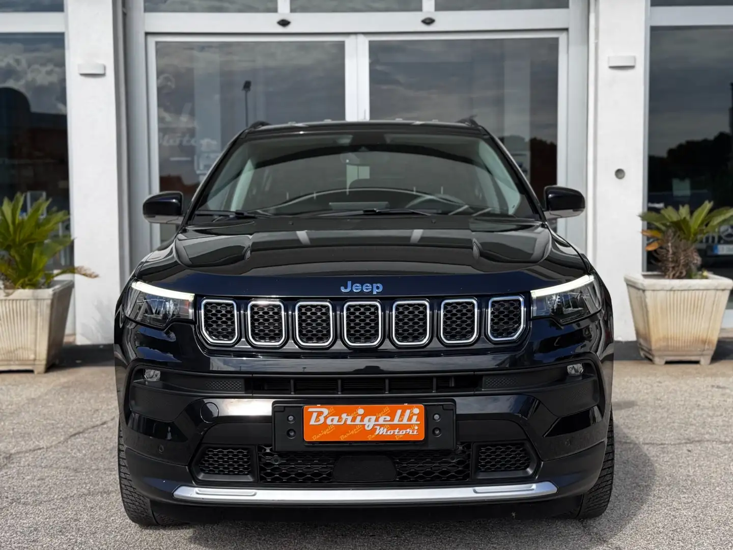Jeep Compass Compass 1.3 Turbo T4 190 CV PHEV AT6 4xe Limited, Noir - 1