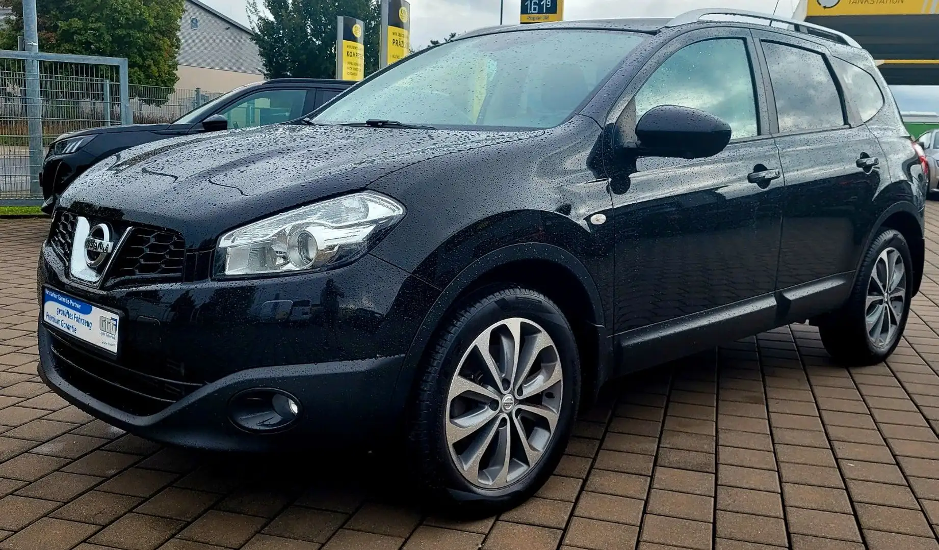 Nissan Qashqai +2 Tekna/Tüv.Neu/V.Leder/Pano.dach Schwarz - 1