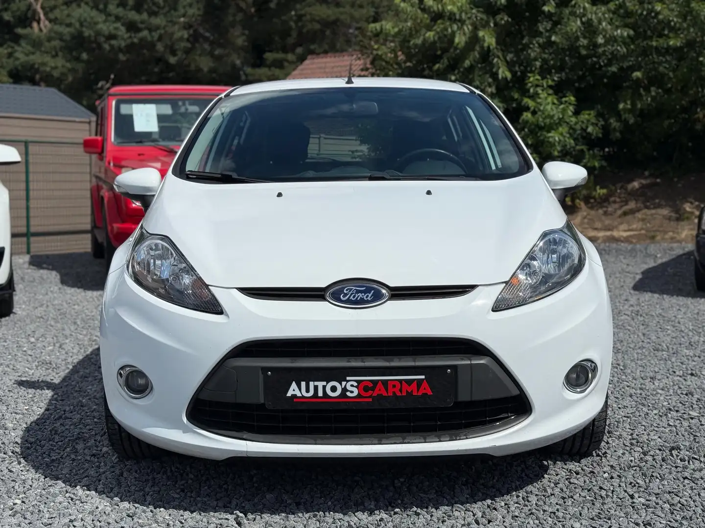 Ford Fiesta 1.4 TDCi 71Pk 5 Deurs Airco Bt Weinig Kilometers * Wit - 2
