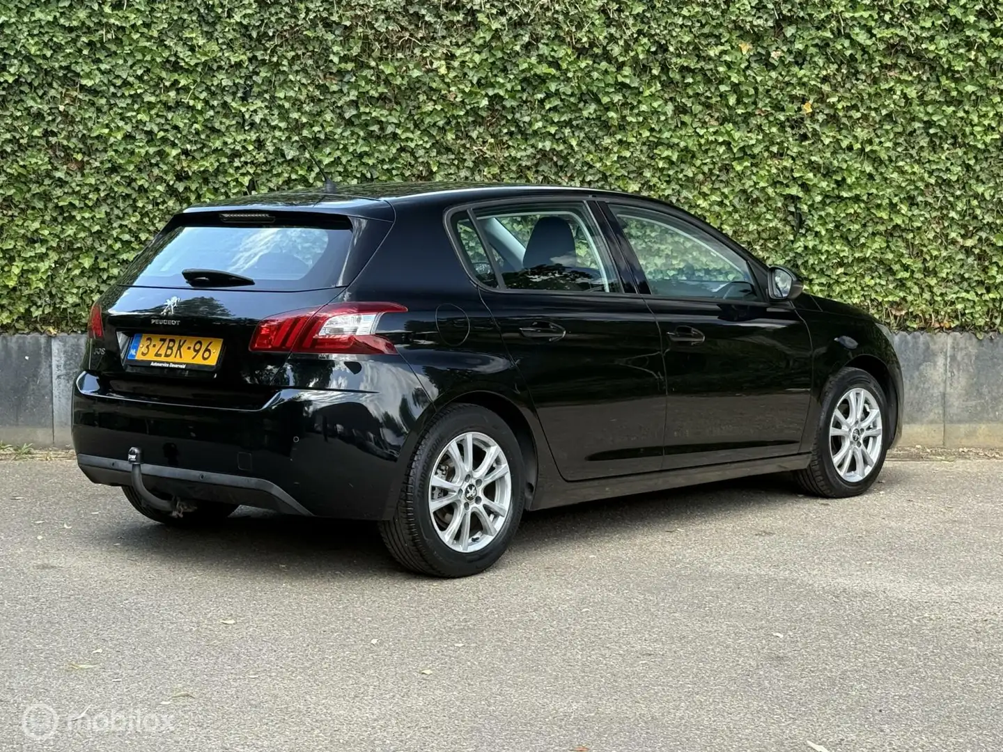 Peugeot 308 1.6 THP | Climate | Cruise control | Trekhaak Zwart - 2