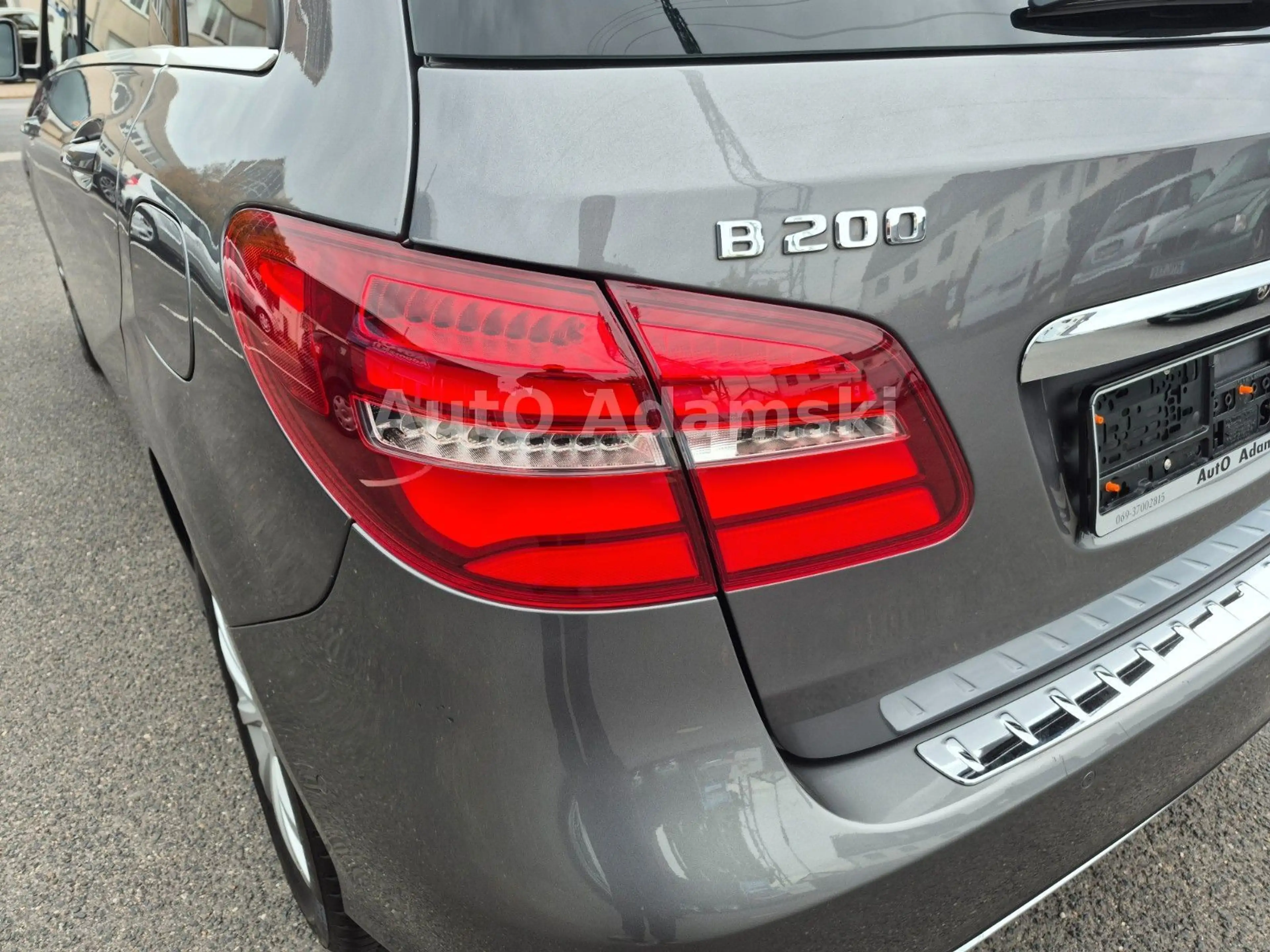 Mercedes-Benz B 200 7G-DCT 1.Hd Klimaautom. 86tkm TWA LED RFK — photo 10