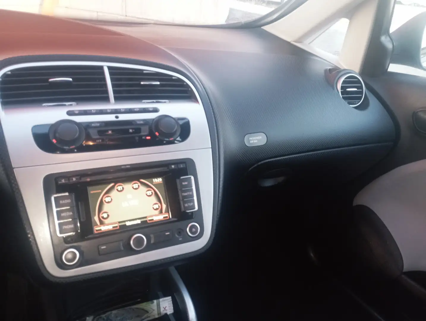 SEAT Altea XL Altea XL 1.6TDI CR Copa Reference E-eco. S Plateado - 1