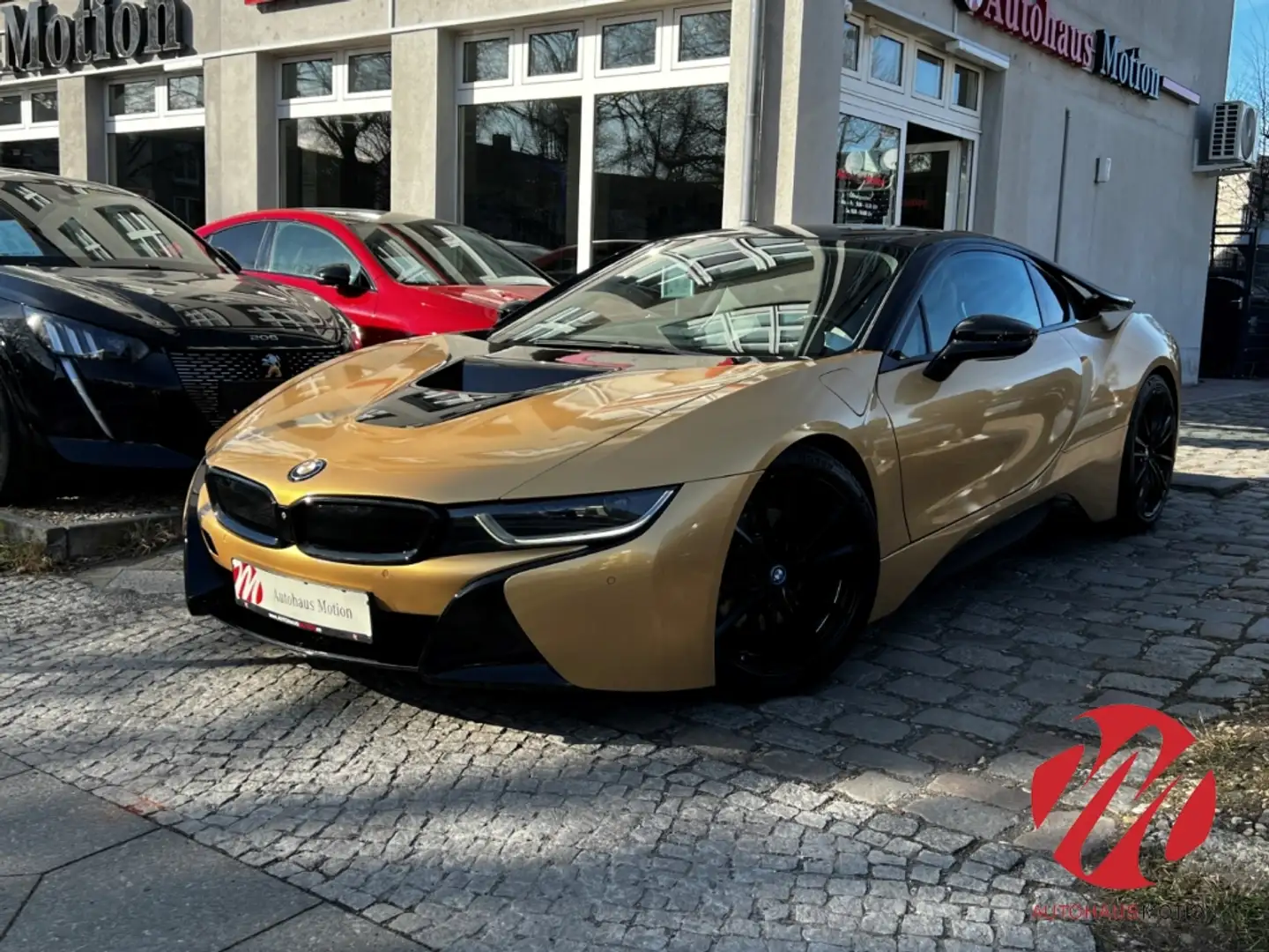 BMW i8 Coupe LED HUD SHZ LEDER KOLLISIONWARNER Срібний - 2