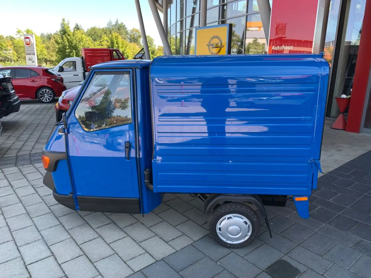 Piaggio Ape 50 Kasten Blauw - 2