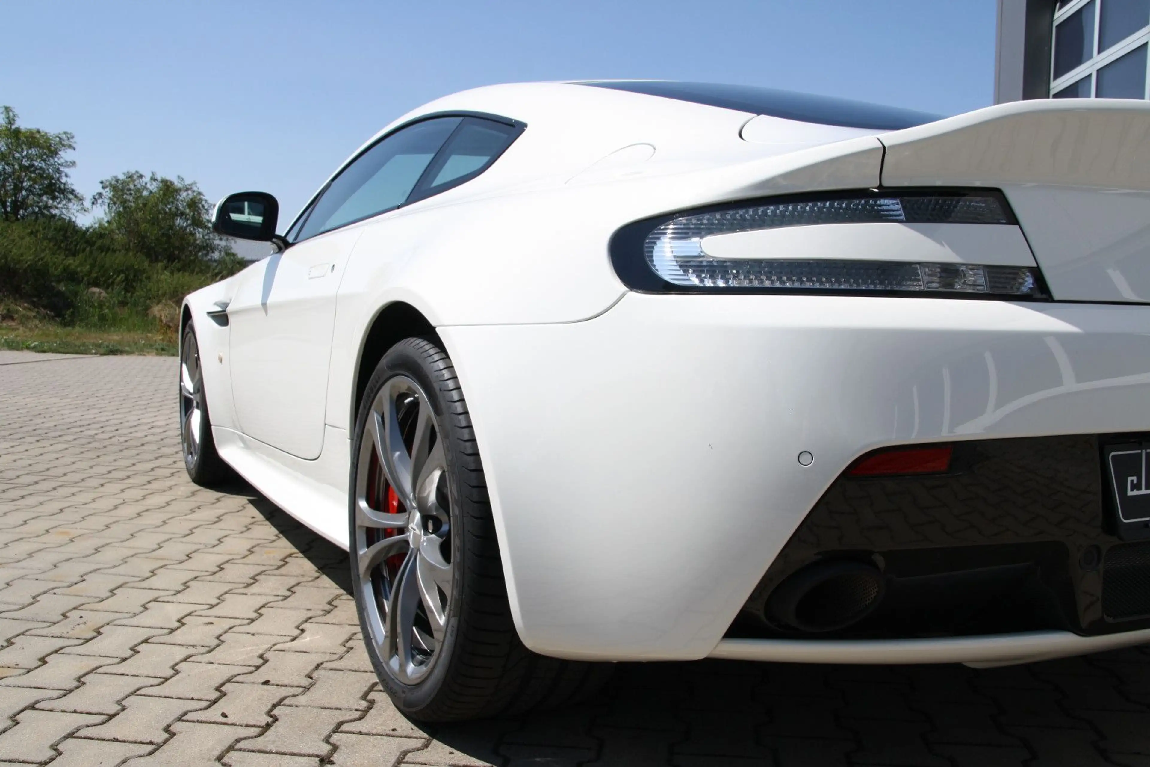 Aston Martin Vantage S * Orig. 354 KM !!! * Sammler * — photo 9