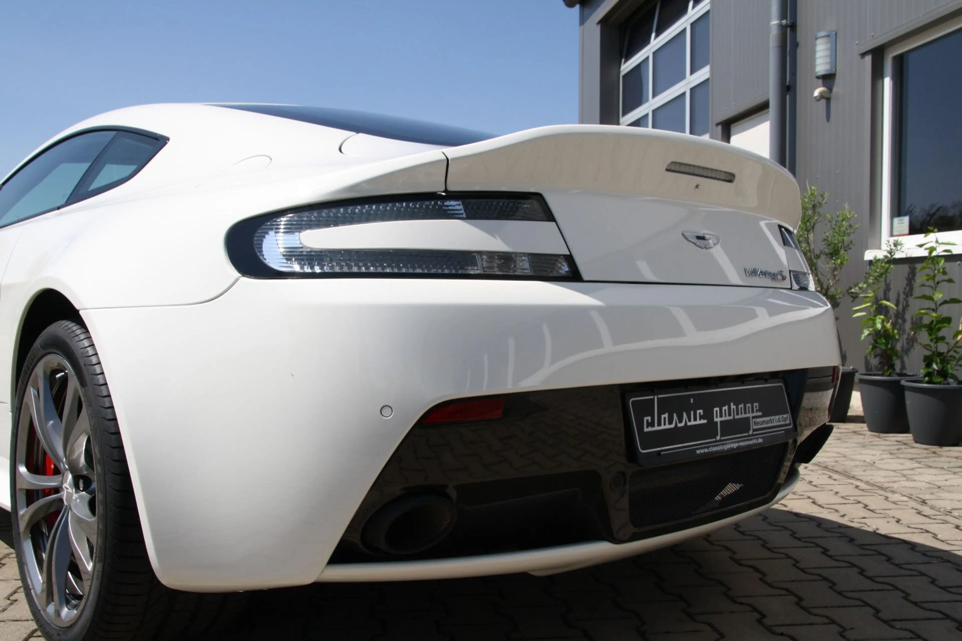 Aston Martin Vantage S * Orig. 354 KM !!! * Sammler * — photo 10
