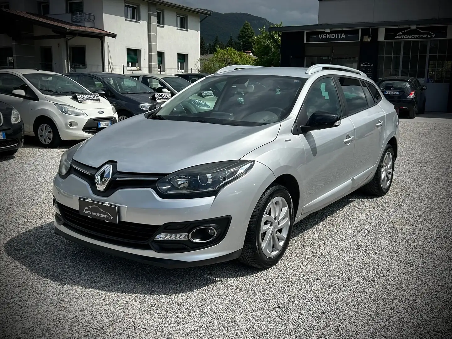 Renault Megane Sporter 1.5 dci - UNIPROPRIETARIO Argento - 1