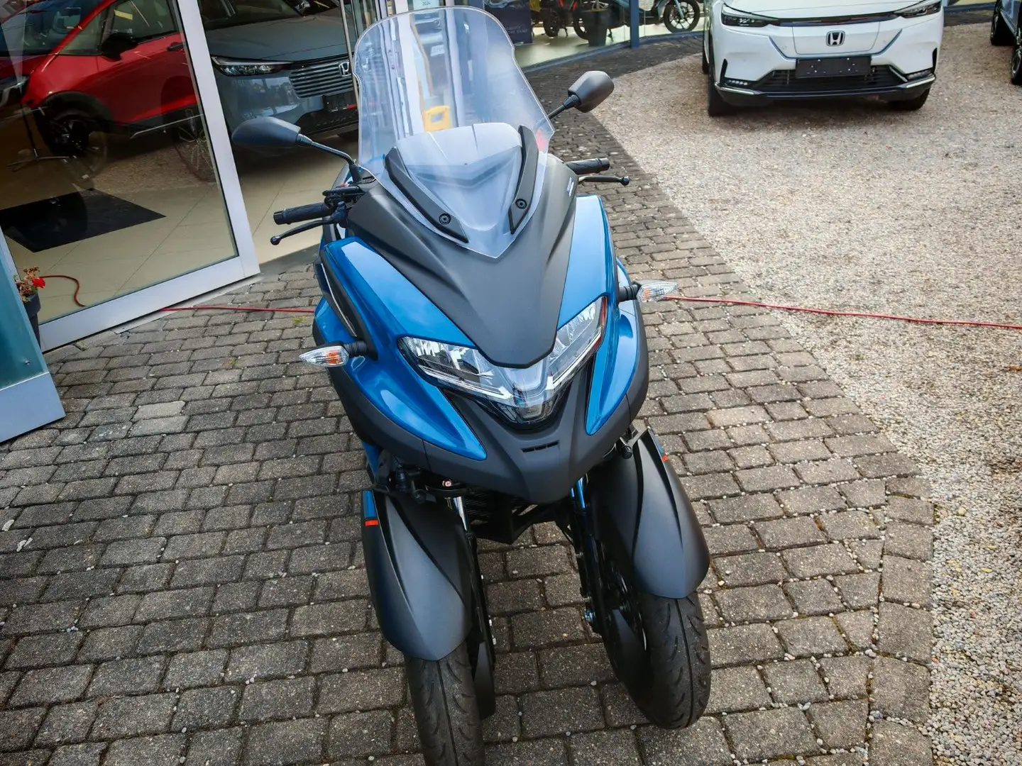 Yamaha Yamaha SH20 Tricity 300 | 250km 1.Hand Garantie Bleu - 1